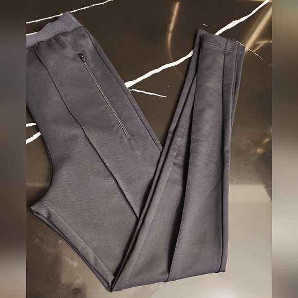 AUTHENTIC BALENCIAGA DRESS PANTS - Picture 4 of 8